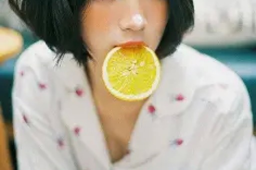 戚薇坦言：陪睡仅是低级潜规则！韩国娱乐圈才是最恐怖的存在