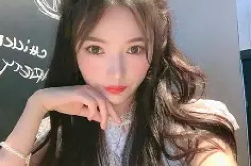 又有两位明星恋情曝光-爱奇艺