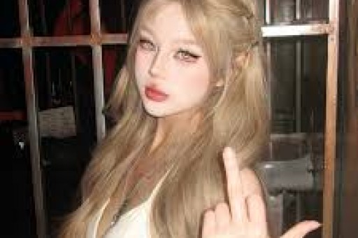 Melody离婚风波再起前夫表示长期受女方霸凌一直把他当提款机