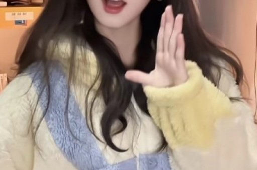 “女网红晚晚带货翻车”上热搜网友替她尴尬乱象该管管了